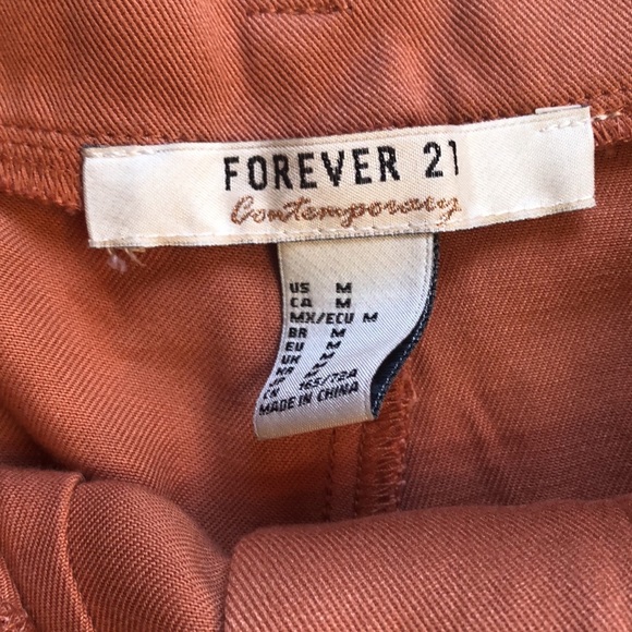 Forever 21 Coral Paper Bag Shorts Size M - Picture 2 of 7